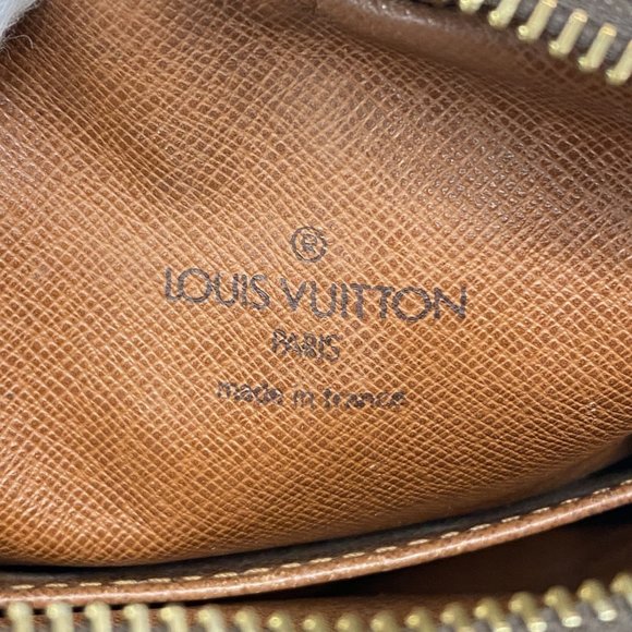 LOUIS VUITTON Brown Monogram Shoulder Bag - Picture 5 of 14